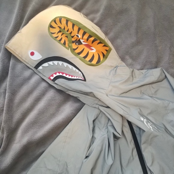 Free Bape Reflector Shark Head Jacket 2016 - Picture 3 of 9